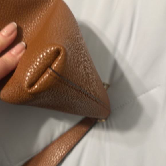 Marc Jacobs Tan Crossbody Bag PERFECT CONDITION - Picture 8 of 9
